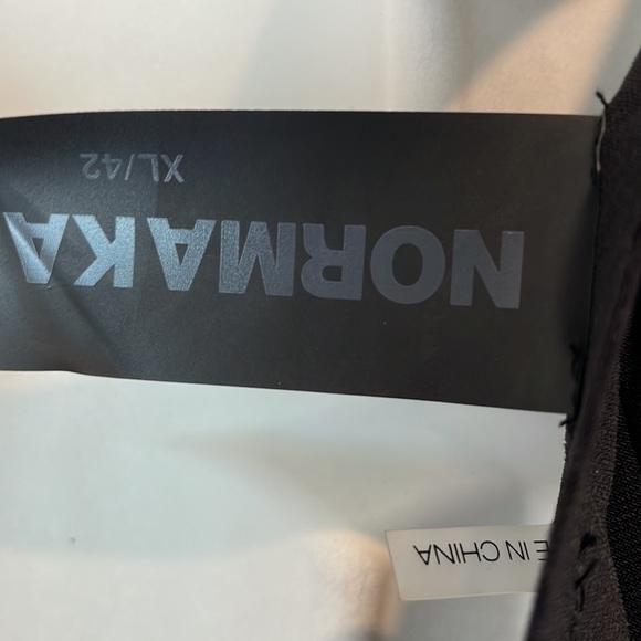 NEW Norma Kamali One Shoulder One Sleeve Dress BLACK XL.    Bbb - Picture 4 of 4